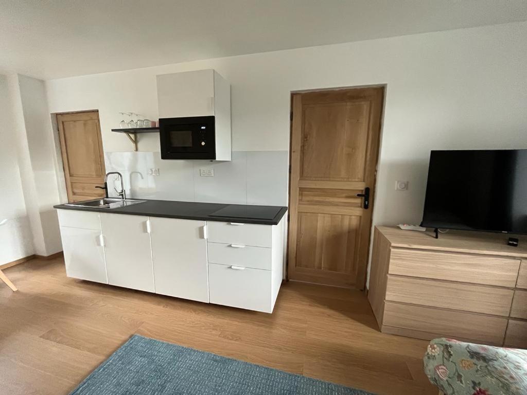 La Maison Des Amis En Normandie Pontfarcy Zewnętrze zdjęcie